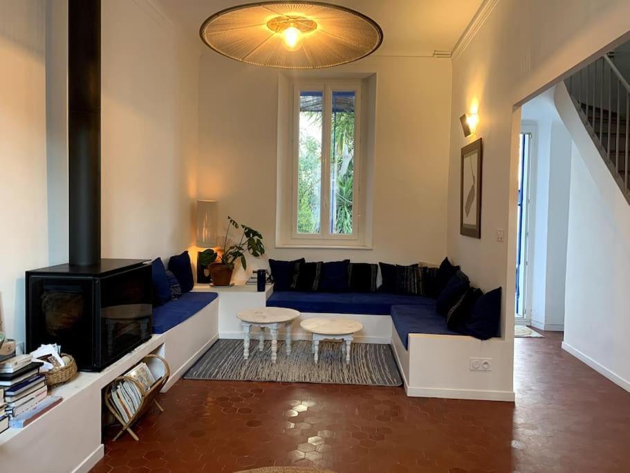 Villa En Bord De Mer A Malmousque Марсилия Екстериор снимка
